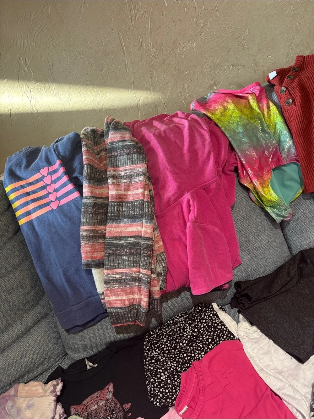 Girls 30 piece kids bundle! 10/12